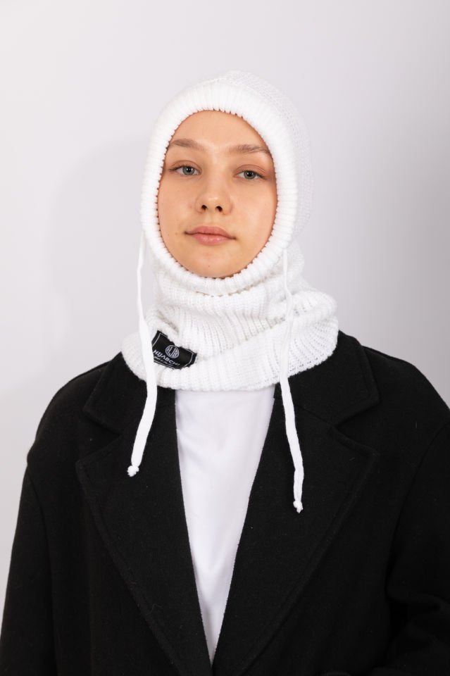 Balaklava İpli Triko Bere - Beyaz