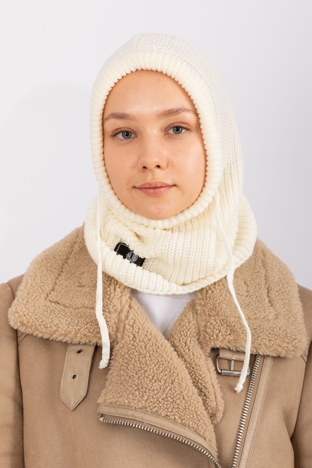 Balaklava İpli Triko Bere - Ekru
