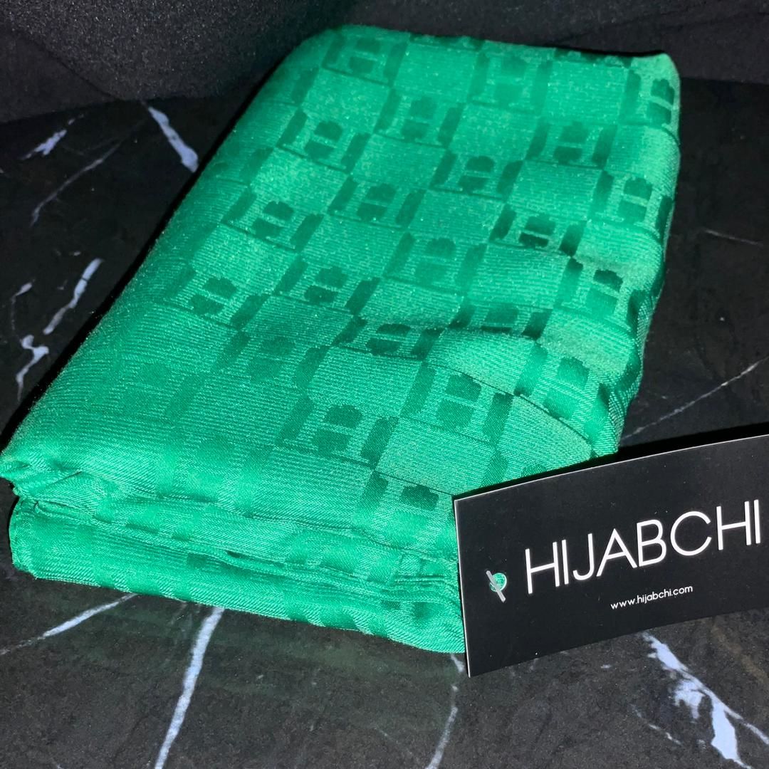 İTHAL MONOGRAM ŞAL - BENETTON
