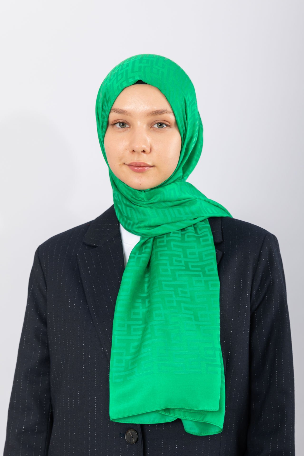 İthal İpeksi Jakar Şal Geometrik - Benetton
